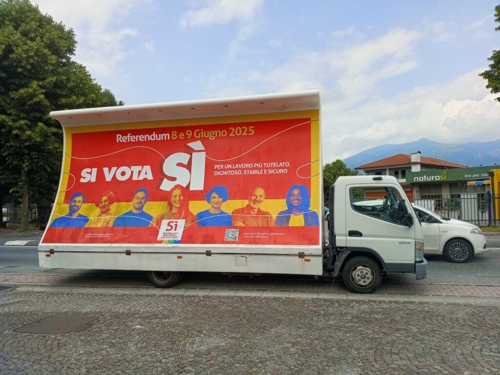 noleggio camion vela pubblicitario